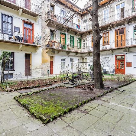 Bpr Stylish Mosaic Home With Terrace Budapest Exterior foto