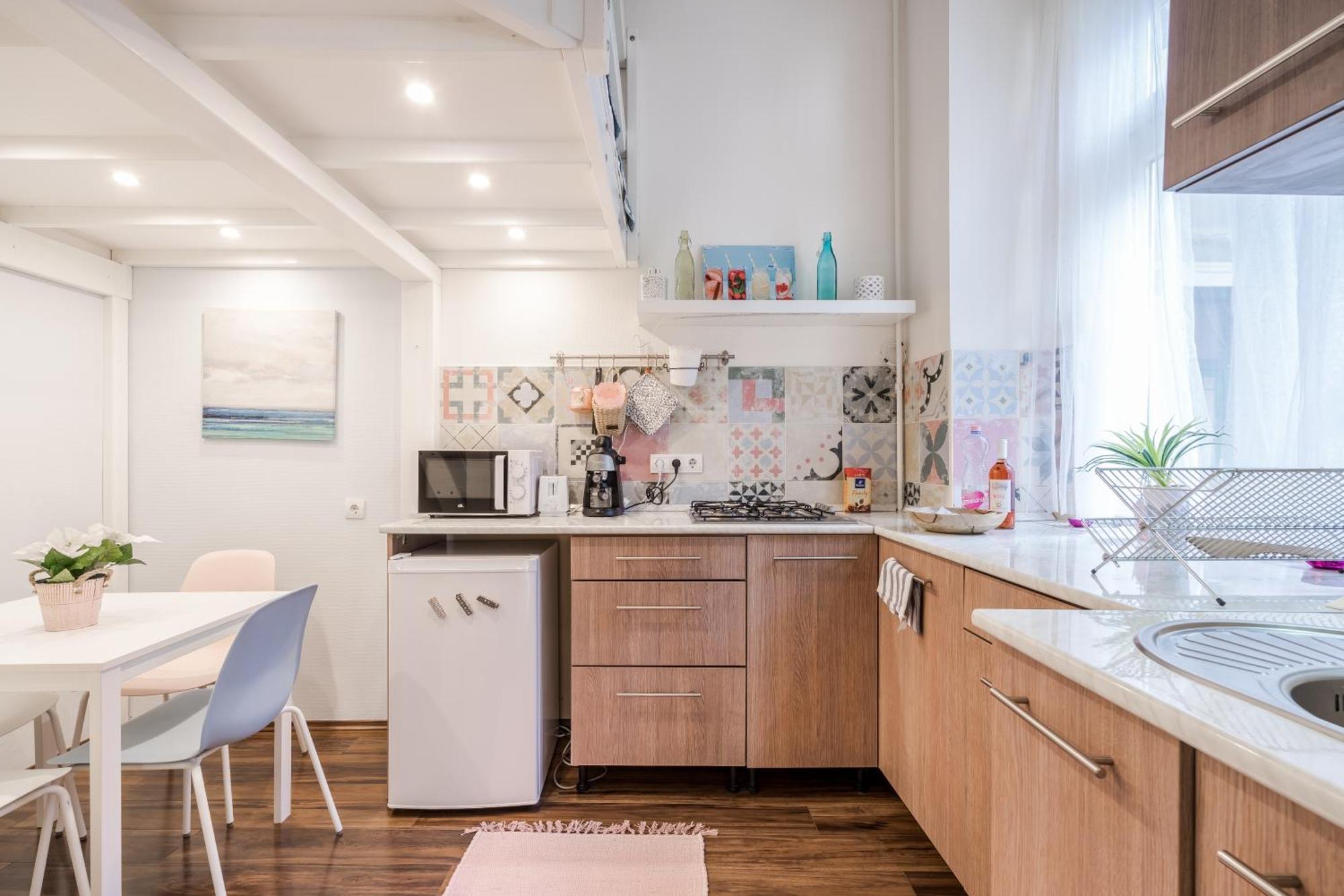 Bpr Stylish Mosaic Home With Terrace Budapest Exterior foto